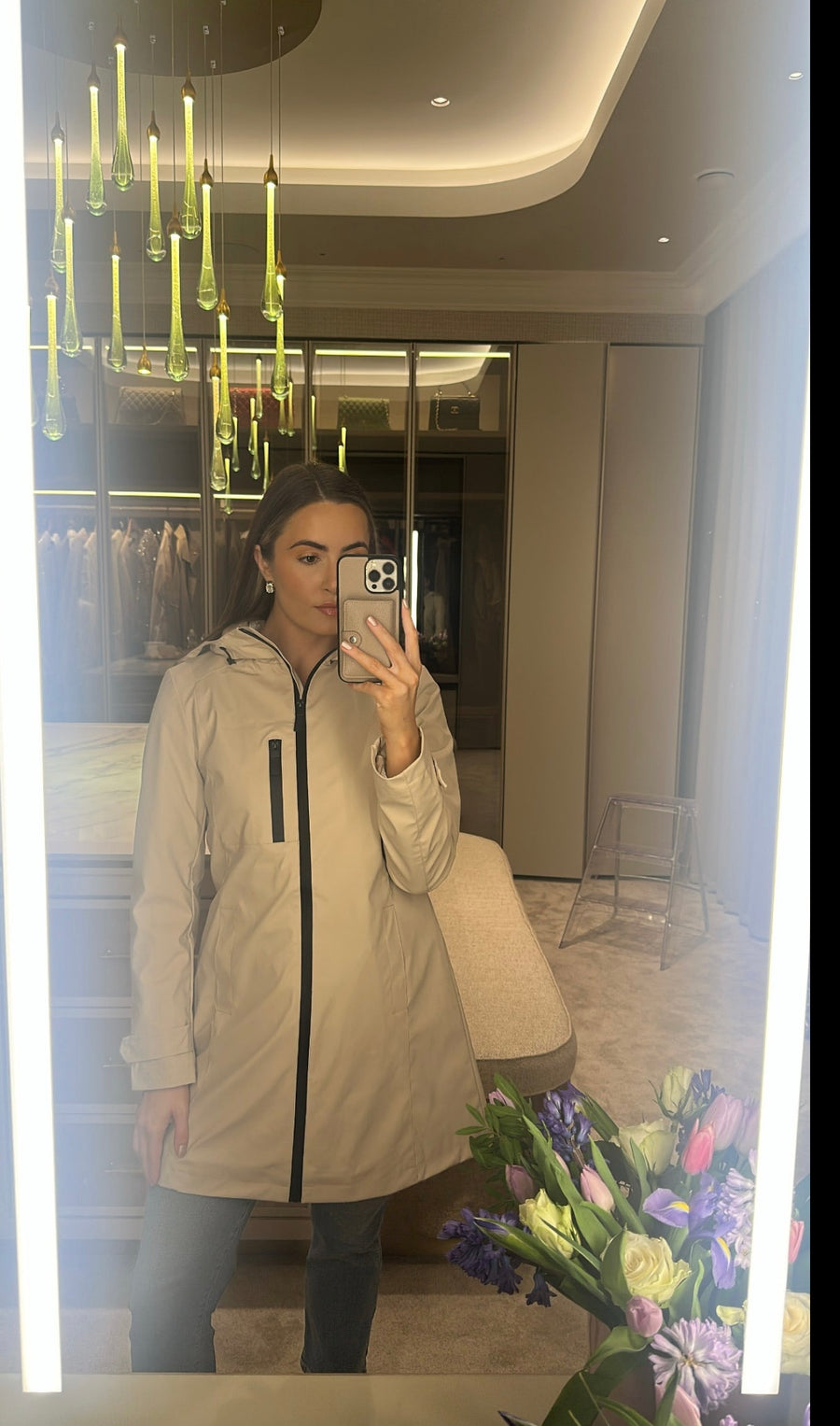 Jessie walking jacket in Black