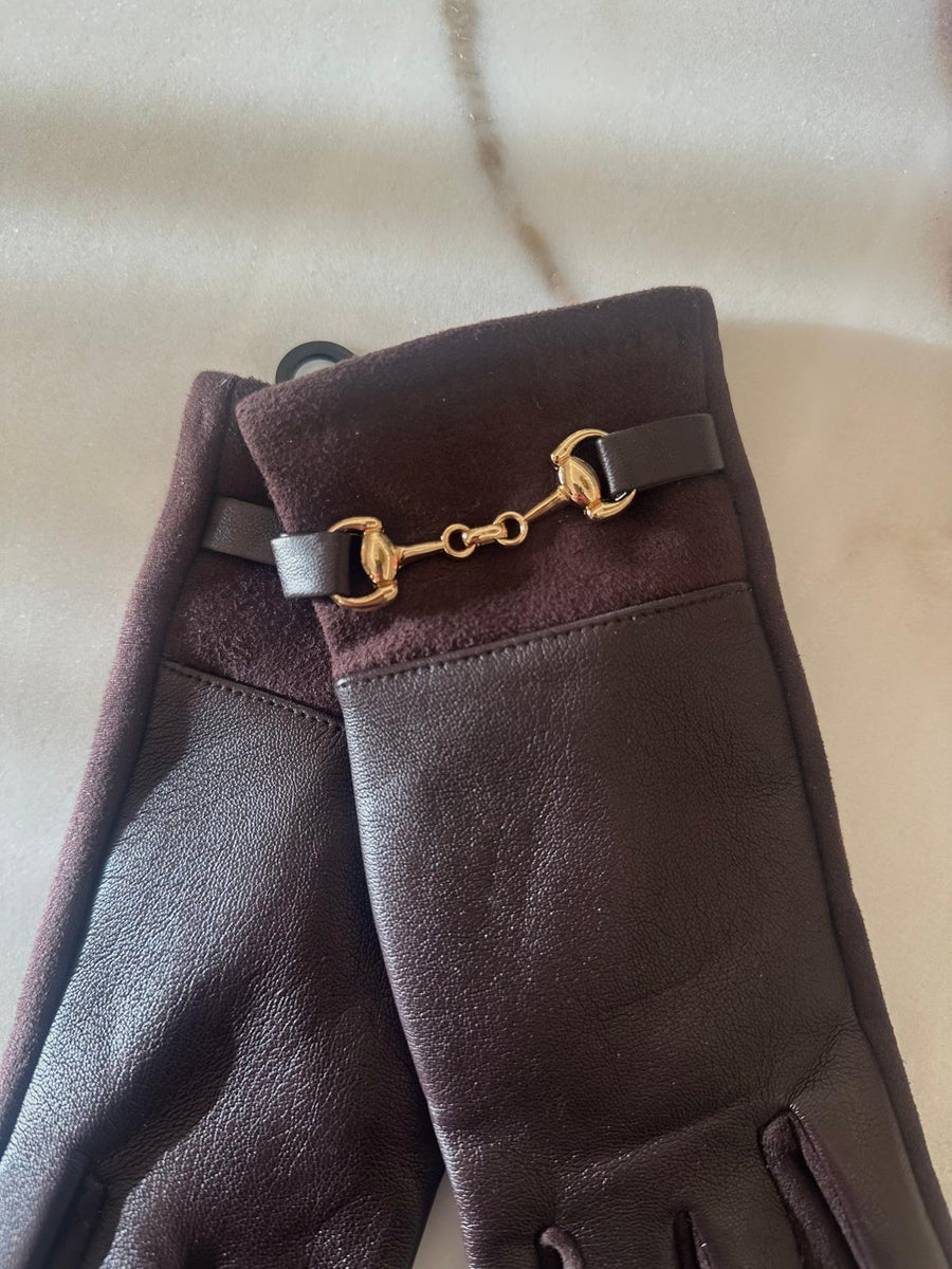 Carvella faux leather gloves